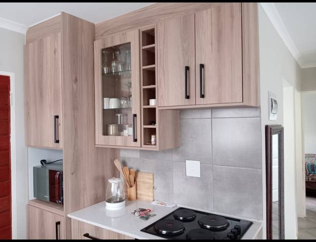 2 BEDROOM FREEHOLD FOR SALE IN DALVIEW